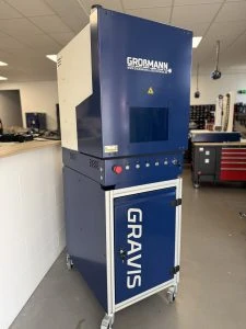 Laser in fibra GRAVIS 60W MOPA - modello dimostrativo