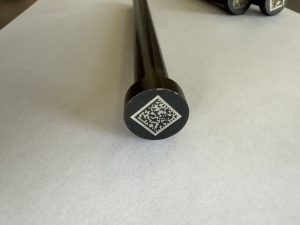 Láser para grabar códigos QR, DataMatrix y códigos de barras